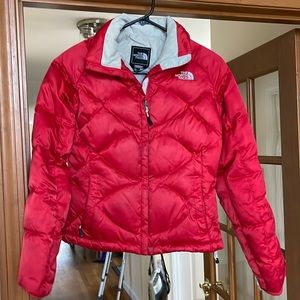 XS Women’s North Face Puffer Jacket